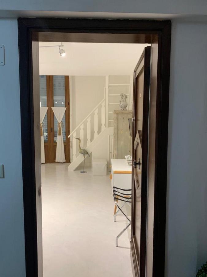 White Appartamento
